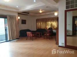 3 Bedroom Apartment for rent at The Apartment in Sukhumvit 20, Khlong Toei