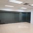 30 ตรม. Office for sale at ออมนิ ทาวเวอร์ สุขุมวิท นานา, คลองเตย