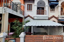 2 bedroom ทาวน์เฮ้าส์ for sale at หมู่บ้านรัตนาวลัย in กรุงเทพมหานคร, ไทย