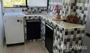 2 Schlafzimmern Wohnung zu verkaufen in Nong Prue, Pattaya Fly Bird Condominium 