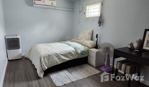 Таунхаус, 6 спальни на продажу в Rai Som, Пхетчхабури 