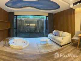 2 Schlafzimmer Wohnung zu verkaufen im Pool Suite , Mae Hia