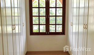 3 Bedrooms Townhouse for sale in Sam Sen Nok, Bangkok Baan Yu Charoen 29