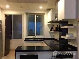 3 Bedroom Condo for sale at Watermark Chaophraya, Bang Lamphu Lang