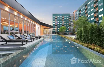 Plum Condo Rama 2 in Bang Mot, Bangkok