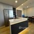 Urbano Absolute Sathon-Taksin에서 임대할 3 침실 아파트, Khlong Ton Sai