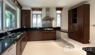 4 Bedrooms House for sale in Khlong Tan Nuea, Bangkok 