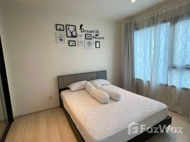 1 спален Квартира в аренду в Life Asoke, Bang Kapi