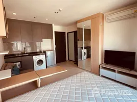 Studio Apartment for rent at Rhythm Asoke, Makkasan