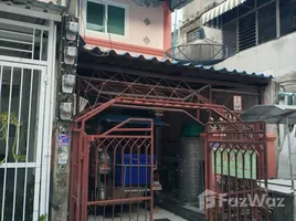 在Baan Chatpet出售的2 卧室 联排别墅, Bang Kaeo, Bang Phli