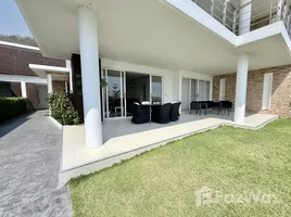 คอนโด 2 ห้องนอน ให้เช่า ในโครงการ ฟอลคอน ฮิลล์ ลัคชัวรี่ พูลวิลล่า, หนองแก, หัวหิน, ประจวบคีรีขันธ์