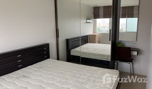 2 Bedrooms Condo for sale in Phlapphla, Bangkok J.W. Boulevard Srivara