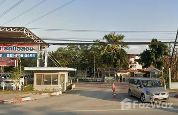 Romruen Village in Taling Chan, Nonthaburi