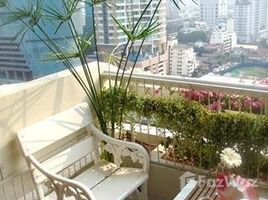 3 Bedrooms Condo for rent in Si Lom, Bangkok Trinity Complex