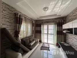 3 Bedroom Townhouse for sale at Wandee 2, Khlong Maduea, Krathum Baen