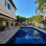 5 спален Дом в аренду в European Home Place, Nong Prue
