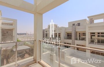 The Polo Townhouses in District 7, Dubai