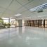 97.04 кв.м. Office for rent at Siripinyo Building, Thanon Phaya Thai, Ратчатхещи
