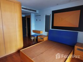 2 Bedroom Apartment for sale at Baan Sukhumvit 36, Khlong Tan