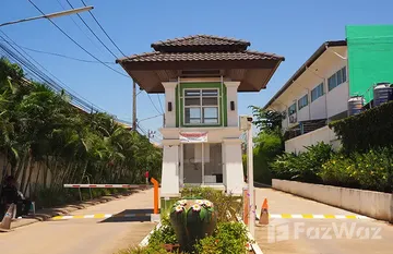 Baan Suan Yu Charoen 5 in Pa Khlok, Пхукет