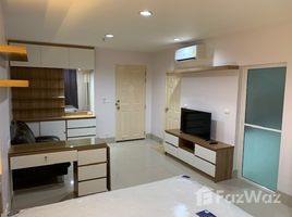 Studio Condo for rent at Life @ Thaphra, Talat Phlu, Thon Buri