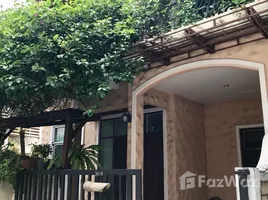 วิลล่า 3 ห้องนอน ให้เช่า ในโครงการ นานา คอมปาวด์, ลุมพินี, ปทุมวัน, กรุงเทพมหานคร