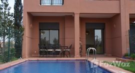 Доступные квартиры в Villa Pavillonnaire de 3 chambres - 1ère ligne de Golf - Piscine - Rte de l'Ourika