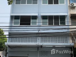 3 Schlafzimmer Shophaus zu vermieten in FazWaz.de, Bang Chak, Phra Khanong, Bangkok, Thailand