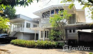 4 Bedrooms House for sale in Khlong Toei, Bangkok 