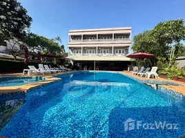 25 Bedroom Hotel for sale in Pattaya, Na Kluea, Pattaya