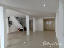 ทาวน์เฮ้าส์ 2 ห้องนอน ให้เช่า ในทำเล ทุ่งวัดดอน, กรุงเทพมหานคร, ทุ่งวัดดอน