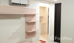 1 Schlafzimmer Wohnung zu verkaufen in Phlapphla, Bangkok Le Champs Premium Condominium