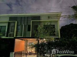 บ้านเดี่ยว 3 ห้องนอน ให้เช่า ในโครงการ เดอะ คอนเนค อ่อนนุช-วงแหวน, ดอกไม้