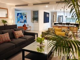 3 Schlafzimmer Appartement zu vermieten im Baan Ananda, Khlong Tan Nuea