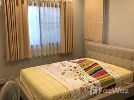 4 спален Дом в аренду в Setthasiri Charan-Pinklao 1, Bang Khun Non, Бангкок Нои