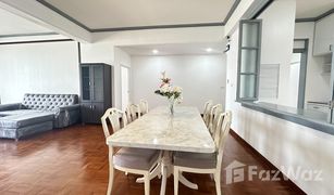 3 Bedrooms Apartment for sale in Khlong Tan Nuea, Bangkok KC Court Apartment