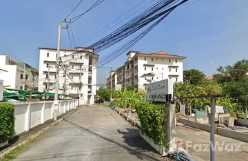 Nontarom Condo Park in ตลิ่งชัน, กรุงเทพมหานคร