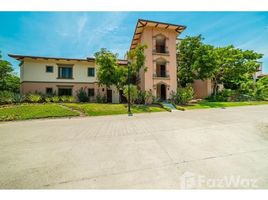 4 Habitación Apartamento en venta en Jobo 3: Near the Coast Condominium For Sale in Playa Conchal, Santa Cruz