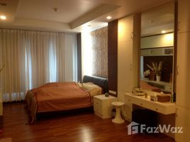 2 Bedroom Condo for sale at Avenue 61, Khlong Tan Nuea, Watthana