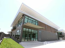 ขายที่ดิน ในโครงการ หมู่บ้านปิ่นทองแลนด์ แฟคทอรี่, ละหาร