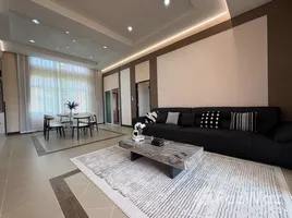 บ้านเดี่ยว 3 ห้องนอน ให้เช่า ในโครงการ แอมพิโอ พัทยา, โป่ง