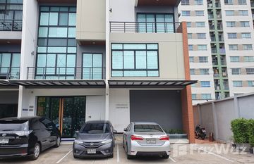 Work at Life Navamin 36 in คลองกุ่ม, กรุงเทพมหานคร