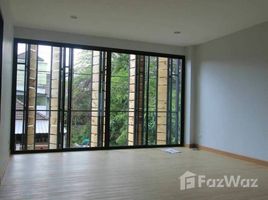 3 спален Дом for sale in Чианг Маи, Chang Khlan, Mueang Chiang Mai, Чианг Маи