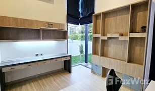 3 Bedrooms House for sale in Ratsada, Phuket Grand Boat Plaza