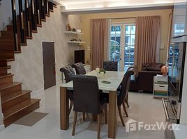 3 Schlafzimmer Haus zu verkaufen im Bless Town Sukhumvit 50, Phra Khanong, Khlong Toei