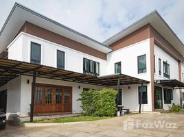 4 chambres Villa a vendre à Pak Nam, Krabi Large and Modern, Four-Bedroom Family Home - Krabi Town