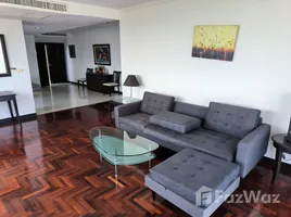 2 спален Кондо в аренду в Lake Green Condominium, Khlong Toei