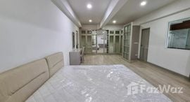 Available Units at Prompong Mansion