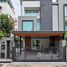 3 спален Таунхаус на продажу в Iris Residence, Khlong Chaokhun Sing