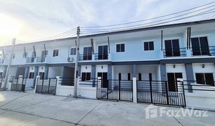 3 Bedrooms Townhouse for sale in Bo Phlap, Nakhon Pathom Baan Klangsuan Bouplub